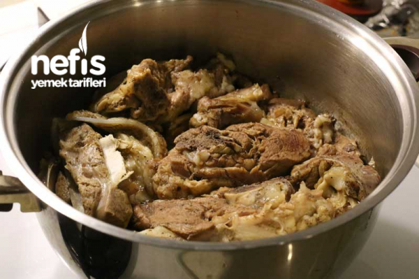 Μαγειρεύοντας μανίκια αρνιού σε κατσαρόλα (Γεύση Tandoori – Χωρίς λάδι, χωρίς νερό)