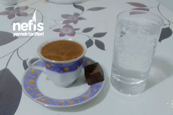 Şekersiz Bol Köpüklü Türk Kahvesi Nefis Yemek Tarifleri