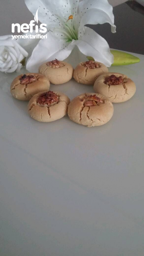 Tahinli Nişastalı Kurabiye (Ağızda Dağılan) Nefis Yemek Tarifleri