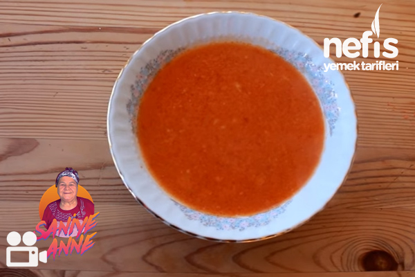 Tarhana Çorbası (videolu)