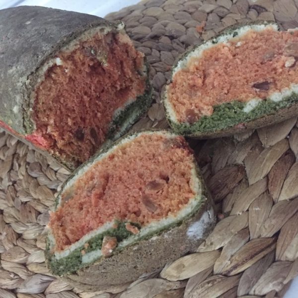 Karpuz Görünümlü Ev Ekmeği Nefis Yemek Tarifleri