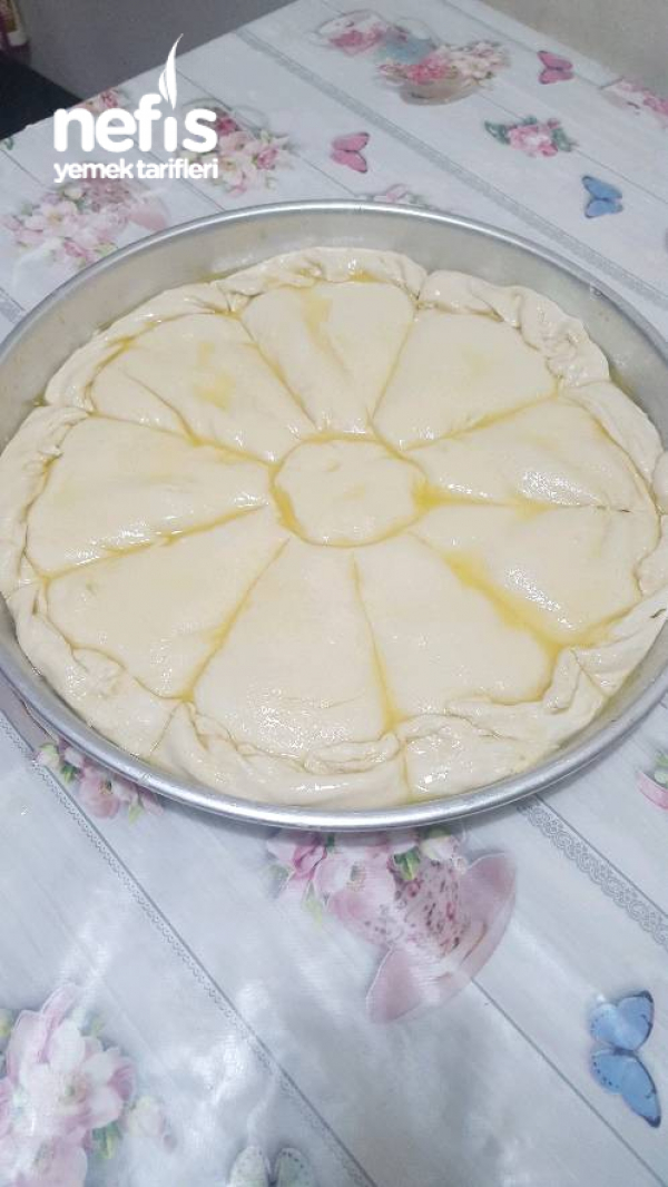 Pırasalı Arnavut Böreği Nefis Yemek Tarifleri 4246430