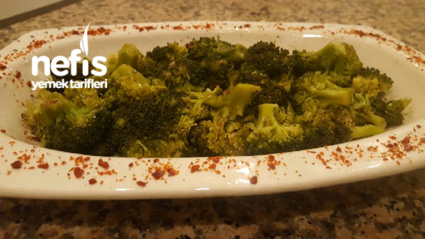 Sumaklı Brokoli Salatası