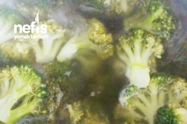 Yoğurtlu Brokoli Yapımı