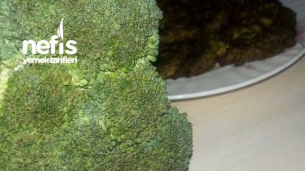 Brokoli Köftesi