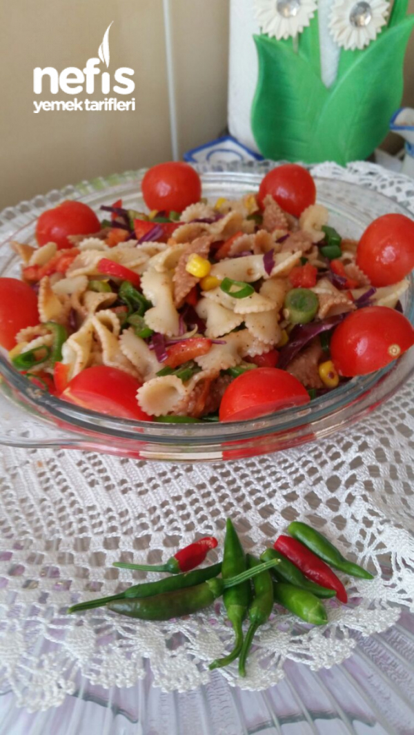 Makarna Salatası