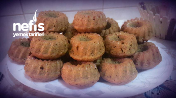 24adet Havuçlu-tarçınlı Mini Kekler