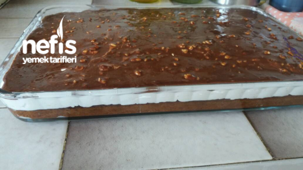 Enfes Fındık Ve Çikolata Soslu Islak Kek Nefis Yemek Tarifleri