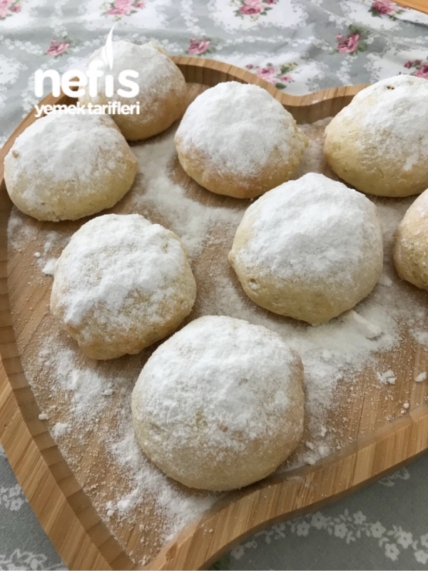 Yumuşacık Tereyağlı Muhallebili Kurabiye Nefis Yemek Tarifleri