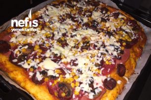 Ev Yapımı Nefis Pizza Püf Noktalarıyla Videosu Ev Yapımı Nefis Pizza Püf Noktalarıyla Videosu