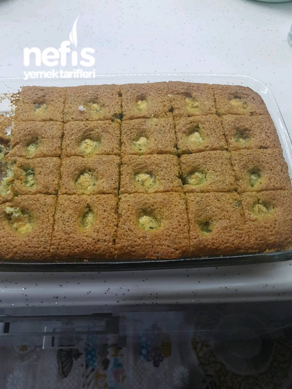 Hindistan Cevizi Dolgulu Ispanaklı Kek Nefis Yemek Tarifleri