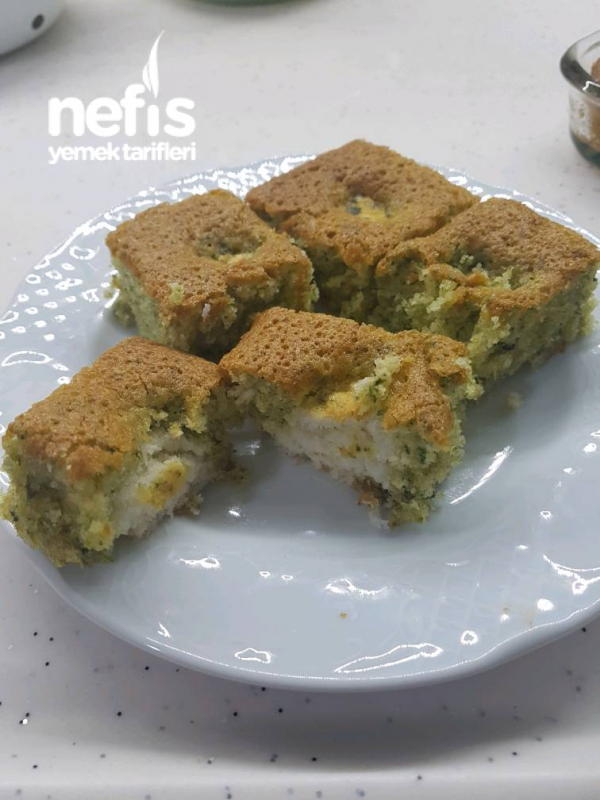 Hindistan Cevizi Dolgulu Ispanaklı Kek Nefis Yemek Tarifleri