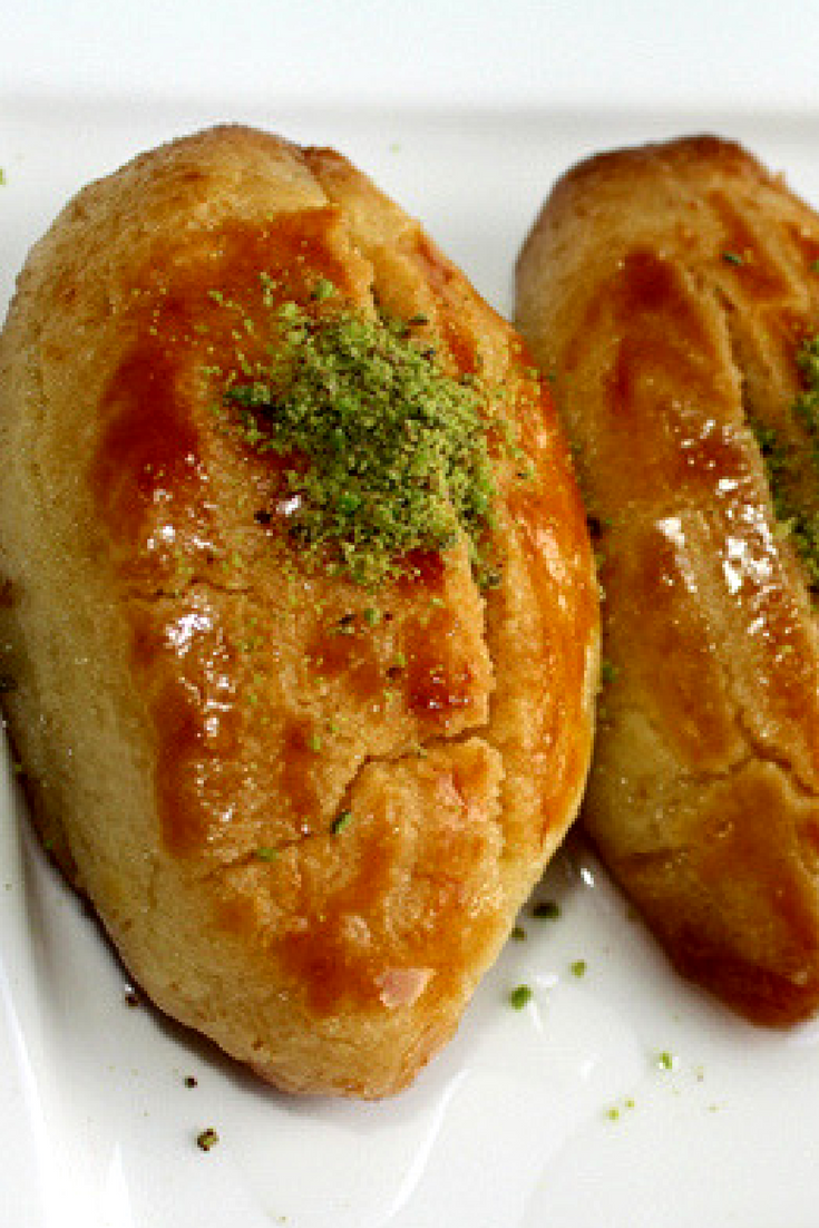 İki Malzemeli Şekerpare Tarifi İki Malzemeli Şekerpare Tarifi
