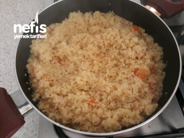 Domatesli Bulgur Pilavı