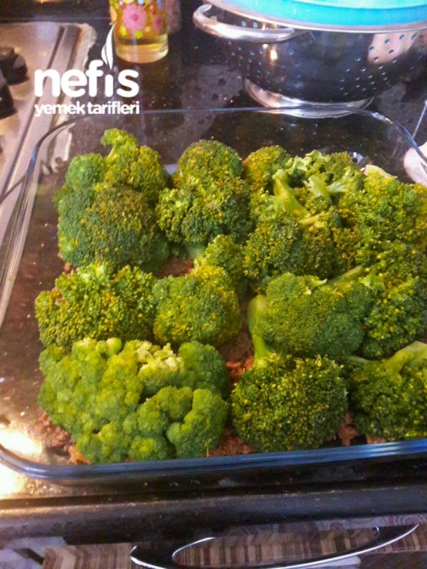 Beşamel Soslu Kıymalı Brokoli