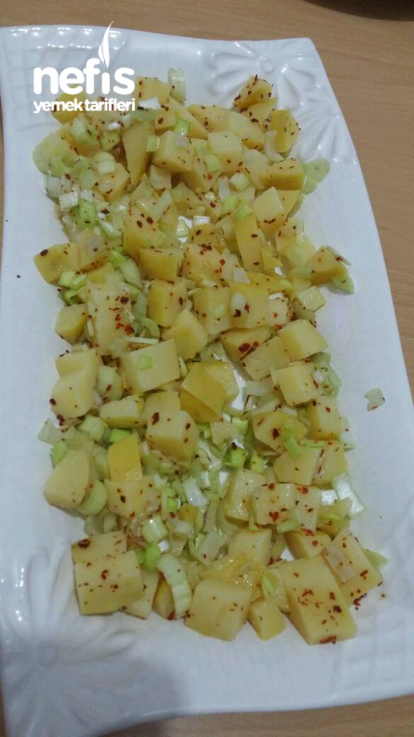 Enfes Patates Salatasi (pratik)