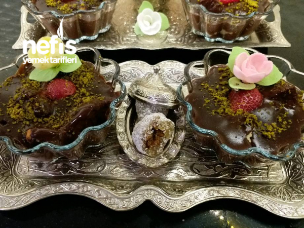 Parça Kekli Çikolatalı Puding Nefis Yemek Tarifleri