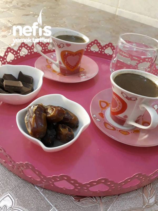 Sütlü Menengiç Kahvesi Nefis Yemek Tarifleri 4371890