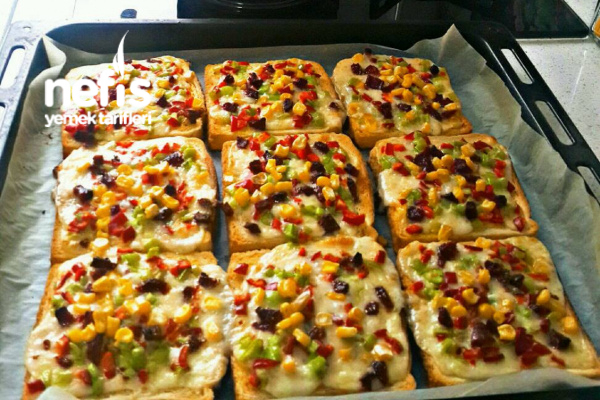 Tost Ekmeğinden Pizza (Bu Tarif Kaçmaz) Nefis Yemek Tarifleri