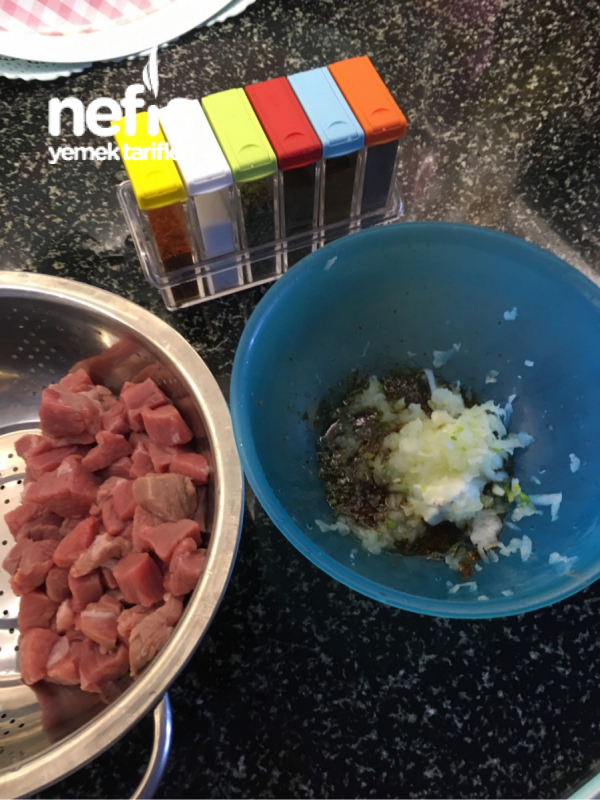 Etli Çökertme Kebabı Nefis Yemek Tarifleri