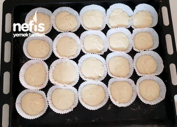 Kağıtlı Pasta Nefis Yemek Tarifleri 4374226