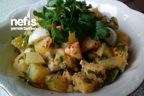 Patatesli ve Yumurtalı Salata Tarifi