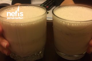 Nefis Milkshake Tarifi (Dondurmasız)