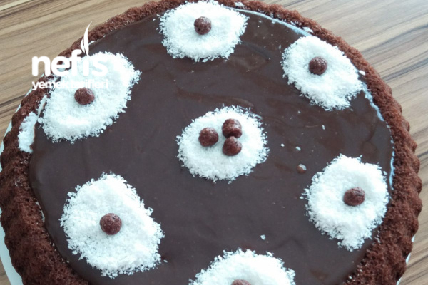 Tart Kalıbında Ağlayan Pasta Nefis Yemek Tarifleri 4388566