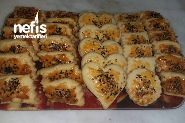 Mahlepli Tuzlu Kurabiye (Ağızda Dağılan) Nefis Yemek Tarifleri