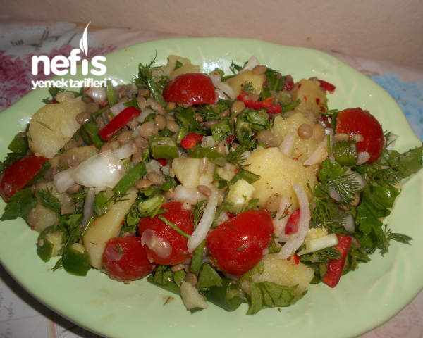 Yeşil Mercimekli Patetes Salatası