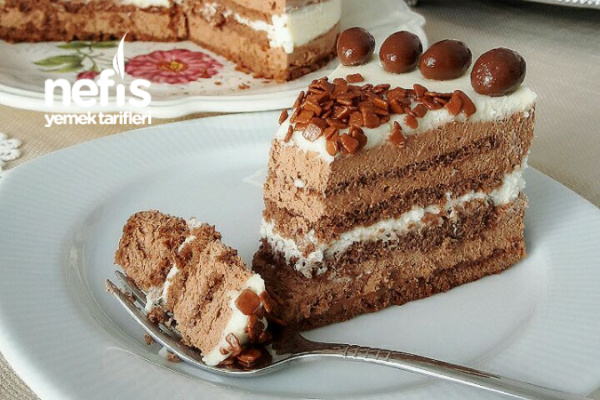 Çikolatalı-beyaz Mousse Cake (köpük Pasta)