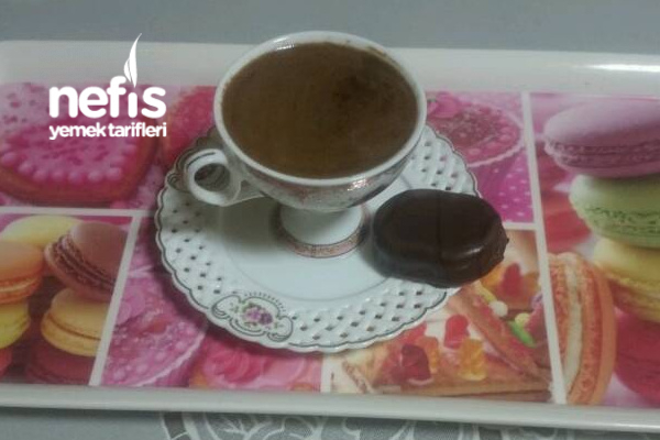 Türk Kahvesi (Orta Şekerli) Nefis Yemek Tarifleri 4417664
