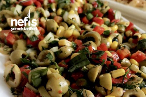 KREP PASTA VE BİBERLİ YEŞİL ZEYTİN SALATASI Enfes Yemek Tarifleri KREP PASTA VE BİBERLİ YEŞİL ZEYTİN SALATASI Enfes Yemek Tarifleri