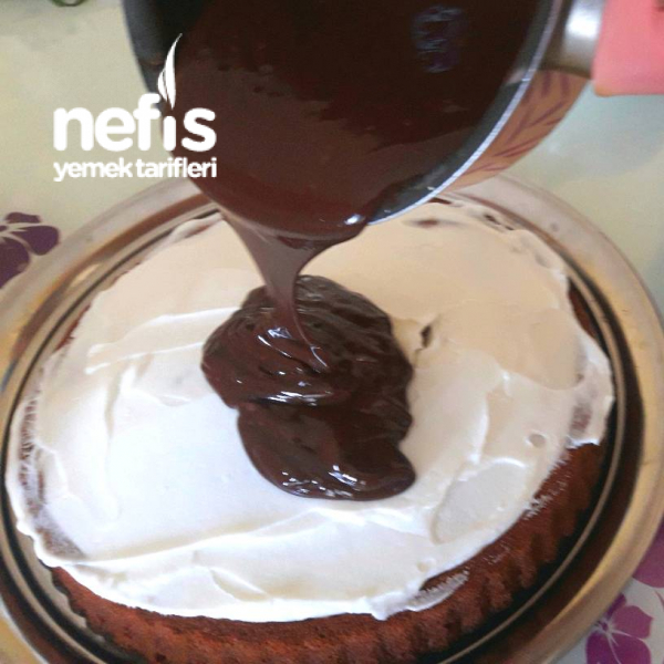 Tart Kalıbında Ağlayan Kek Nefis Yemek Tarifleri 4423770