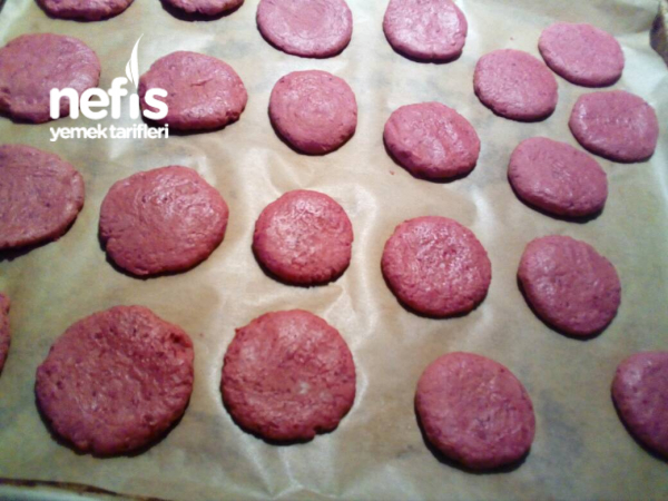 Kırmızı Kurabiye Nefis Yemek Tarifleri 4435481