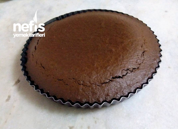 Tart Kalıbında Kakaolu Kremalı Kek Nefis Yemek Tarifleri
