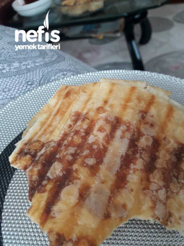 Tost Makinasında Börek