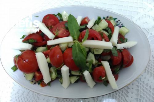 Peynirli Salata Tarifi