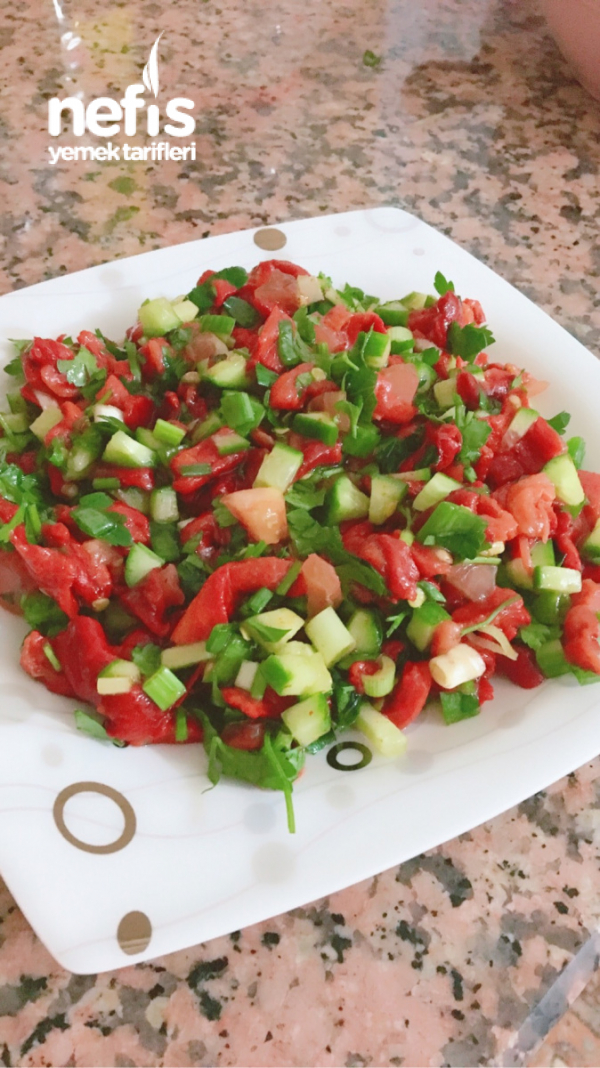 Köz Biber Salatası