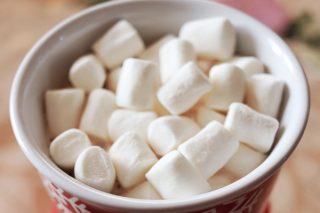 Marshmallow Nedir? Nasıl Yapılır? Eğlenceli 12 Marshmallow Tarifi