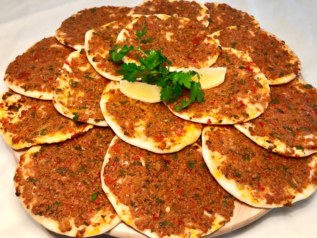 Fındık Lahmacun Tarifi Fındık Lahmacun Tarifi