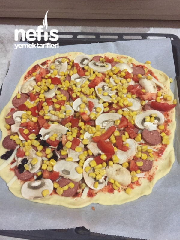 Nefis Bol Malzemeli Pizza