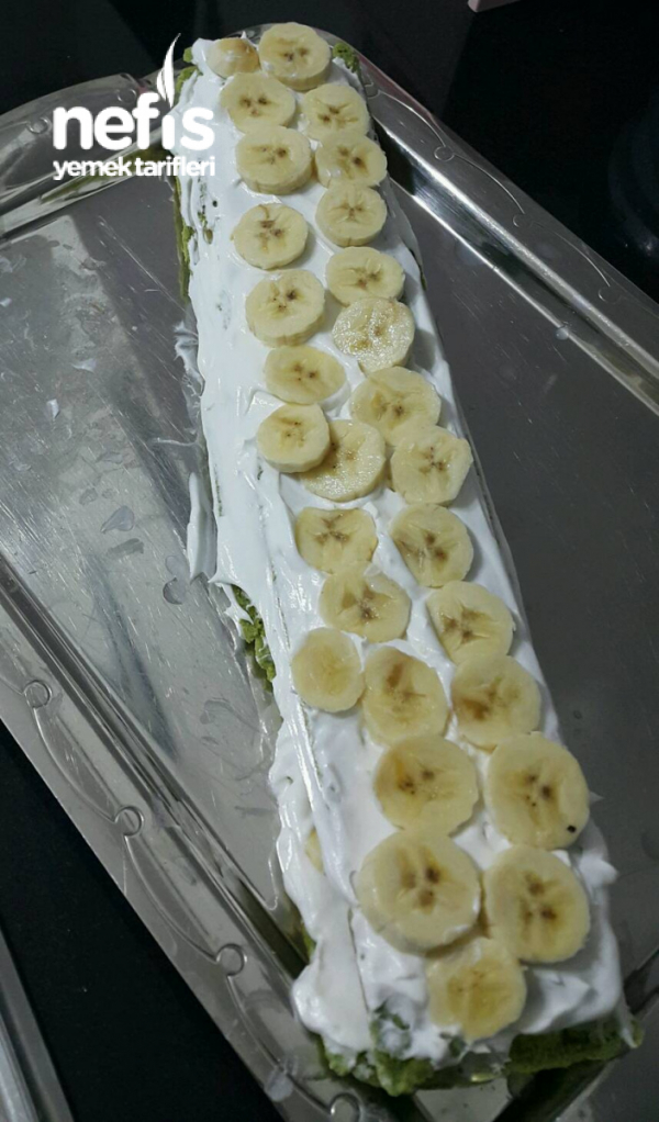 Ispanaklı Uzun Pasta
