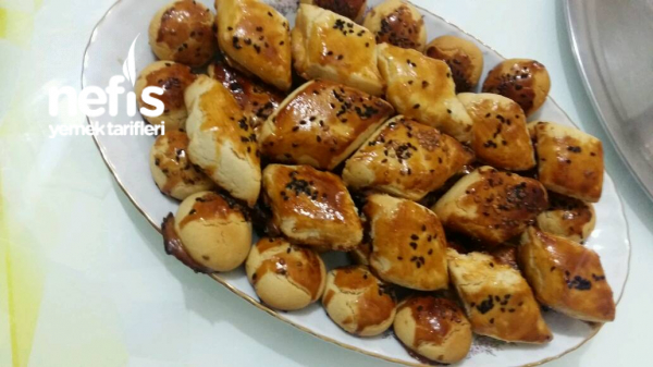 Kıyır Kıyır Tuzlu Kurabiye Nefis Yemek Tarifleri 4506553