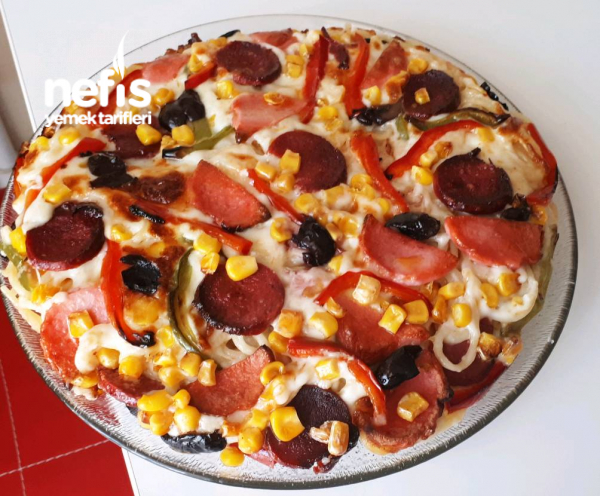 Bol Malzemos Makarna Pizza (Olurmu Demeyin Çok Lezzetli) Nefis Yemek