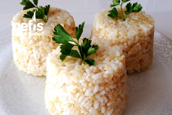 Bulgurlu Pirinç Pilavı