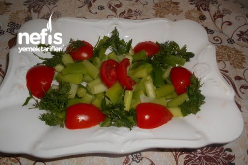 Haşlanmış Taze Sarımsak Salatası Tarifi