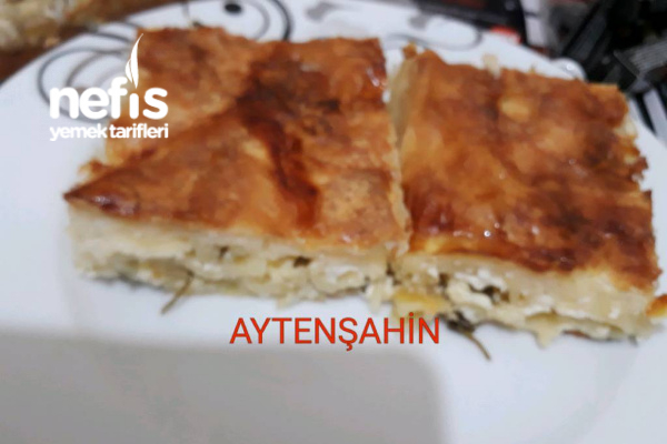 Makarnalı Börek (Yalancı Su Böreği)