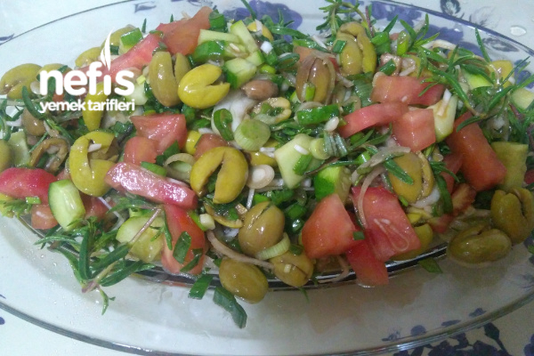 Zeytin Salatası