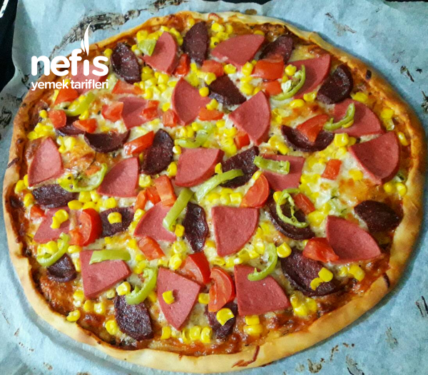 Pizza Tarifi Nefis Yemek Tarifleri 4552984
